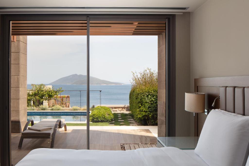 Caresse, a Luxury Collection Resort & Spa, Bodrum - Premiere Residence, 3 Bedroom Residence, Sea View, Balcony