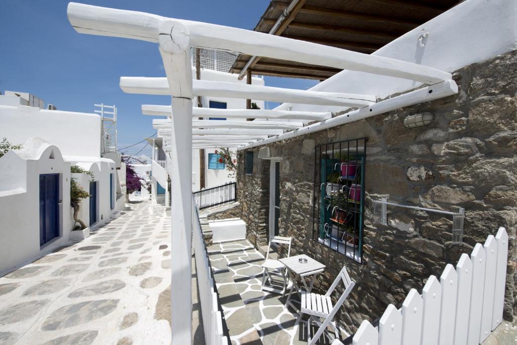 Balkón alebo terasa v ubytovaní Hibiscus Rosa Mykonos