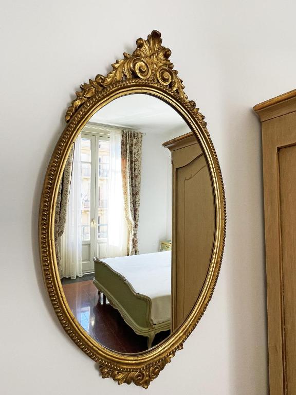 Postel nebo postele na pokoji v ubytování ISOLA - Smart ApartHotel