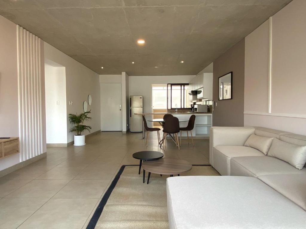 Istumisnurk majutusasutuses Modern Penthouse & 2BR in Miraflores by Wynwood House