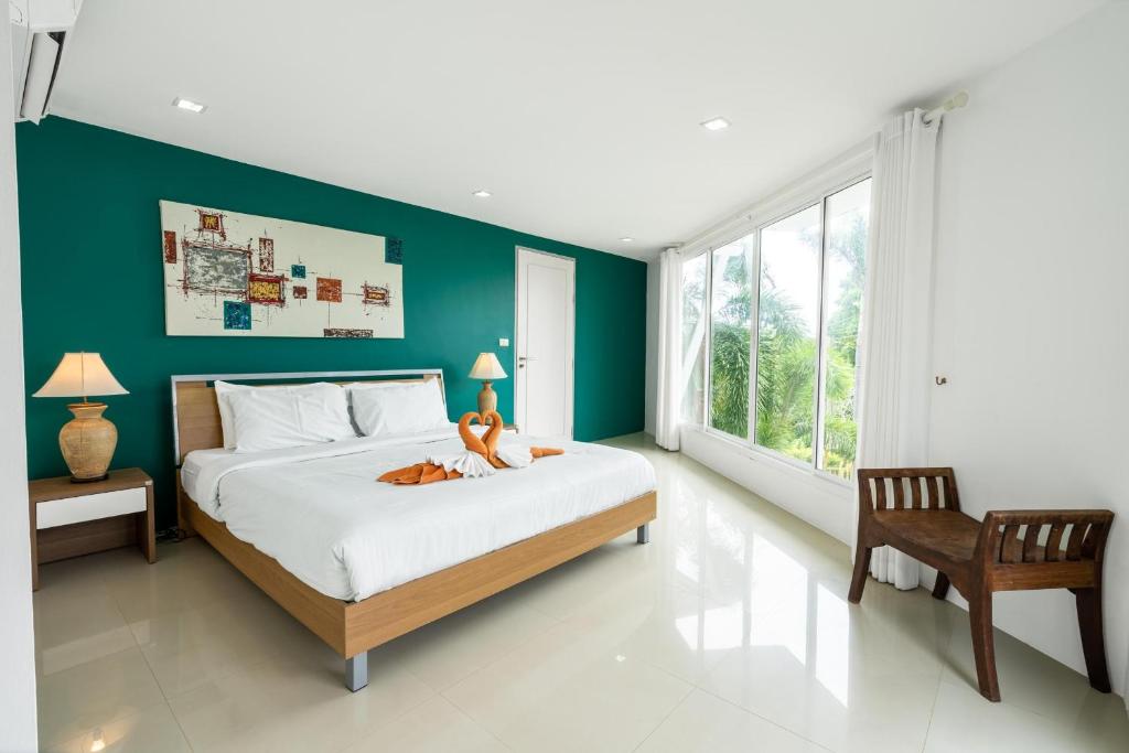 Postel nebo postele na pokoji v ubytování 2Br Seaview, Long Beach, Lanta Loft 2A