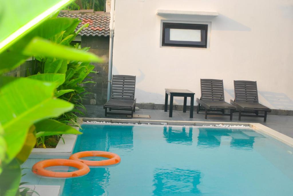 Bazén v ubytování Hoi An Lotus Aroma Villa nebo v jeho okolí