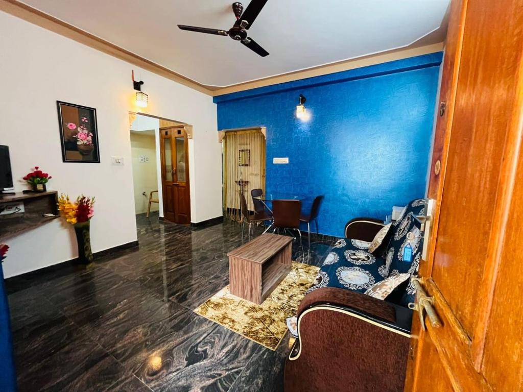 The Ventura Grand Hotel - Two-Bedroom Apartment