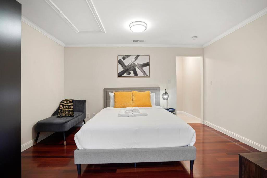 Lovely Relaxing Private 2BR House or Studio Near Westlake - 