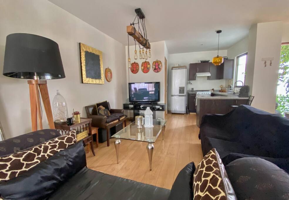 Nice apartment Juarez, zona rosa, Mexico City (updated prices 2024)