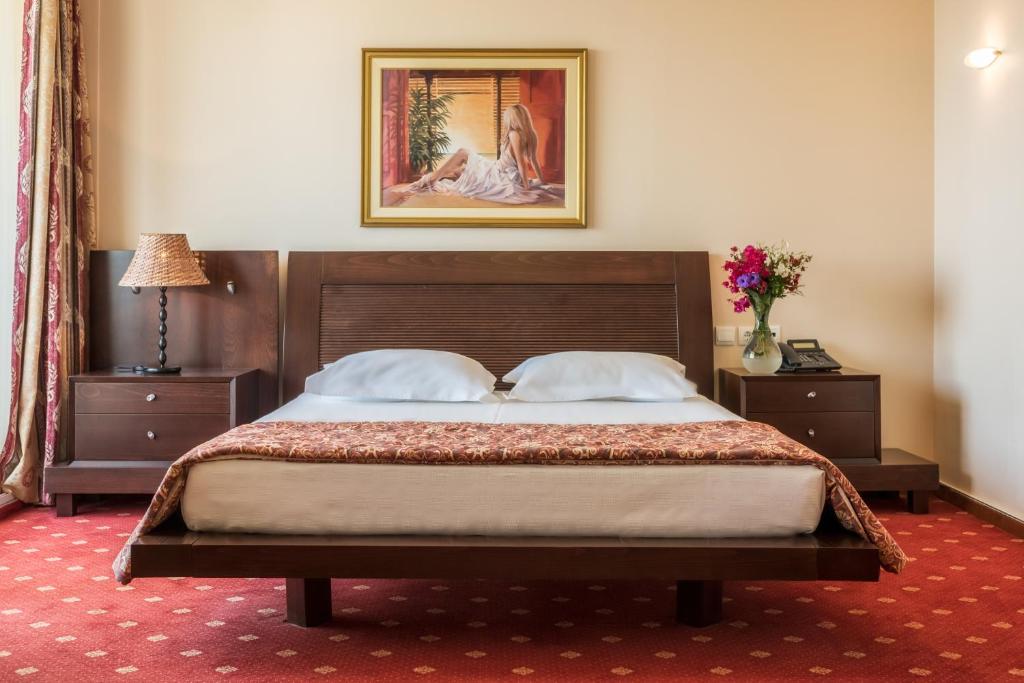 Łóżko lub łóżka w pokoju w obiekcie Dolphin Resort & Conference