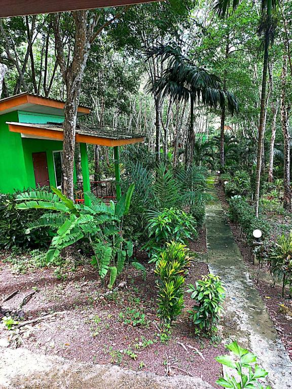 Lanta Maikeaw Bungalow - Luxe Bungalow
