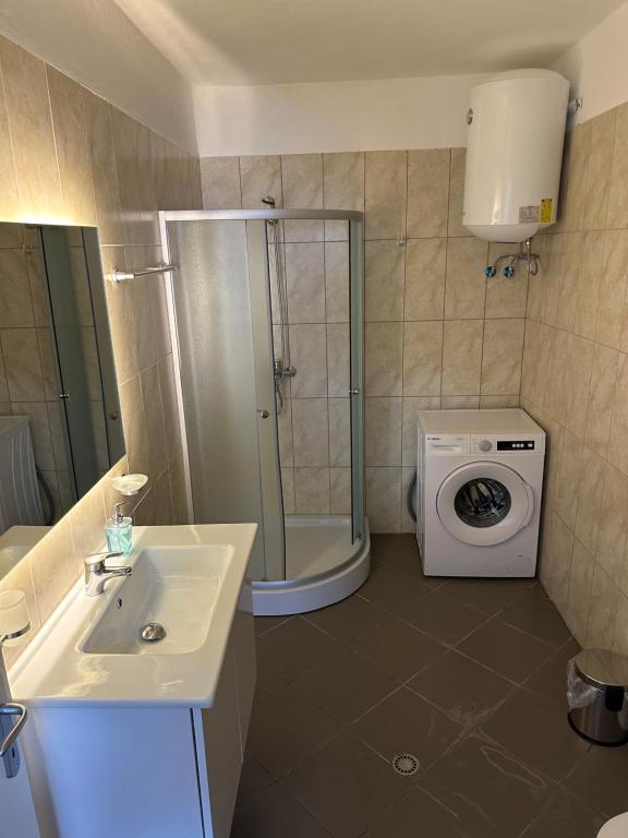 Lulu Suites - Coral - Imazhi 3