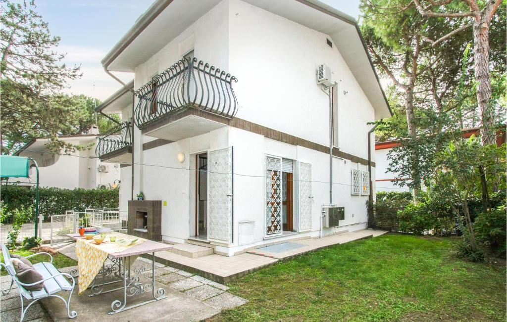 The building in which the holiday home is located