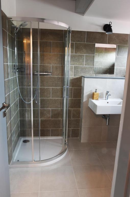 Koupelna v ubytování Apartmány v lomnickém pivovaru