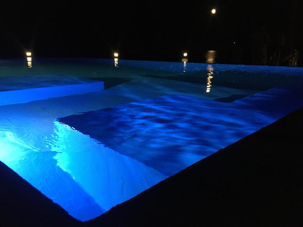 Bazén v ubytování The Diamond of Kriaritsi "Villas with private pools & hydromassage" nebo v jeho okolí