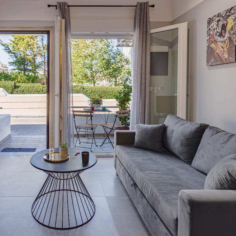 Theo's Cozy Apartment's near Athens airport - 5