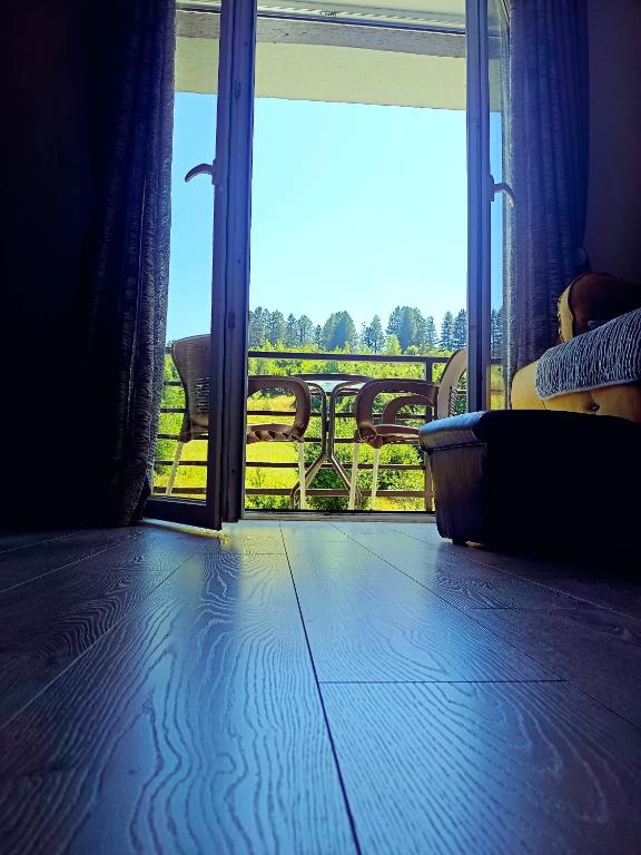 Balkón nebo terasa v ubytování Apartman Irvas Kolasin