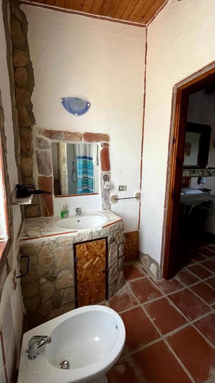 Agriturismo Villa Assunta - Chambre Triple Avec Salle De Bains Privative