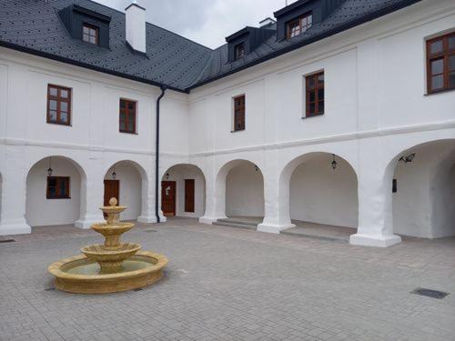 Hoone, kus hotell asub