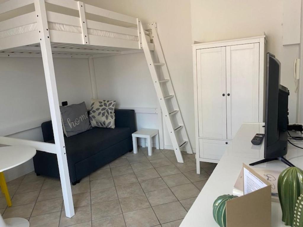 Milan Cozy Apartment Gambara - SanSiro - 7