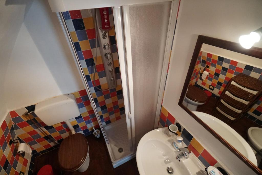Room in Villa Galletti Inguaggiato - Chambre De Luxe (2 Adultes + 1 Enfant)