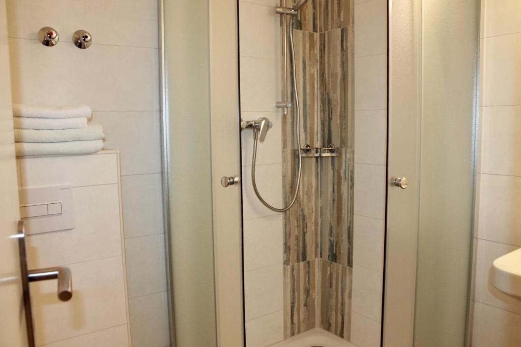 Koupelna v ubytování Hotel Carolaruh