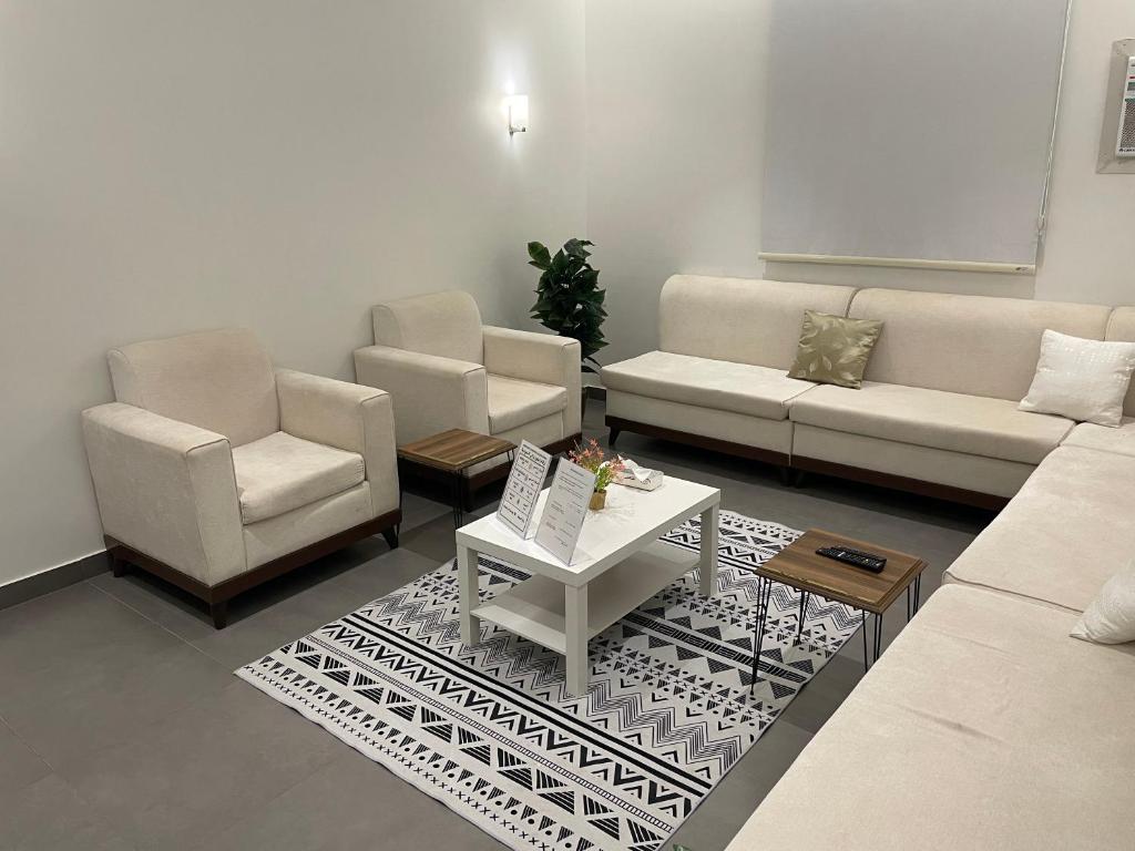Posezení v ubytování LADAN APARTMENT