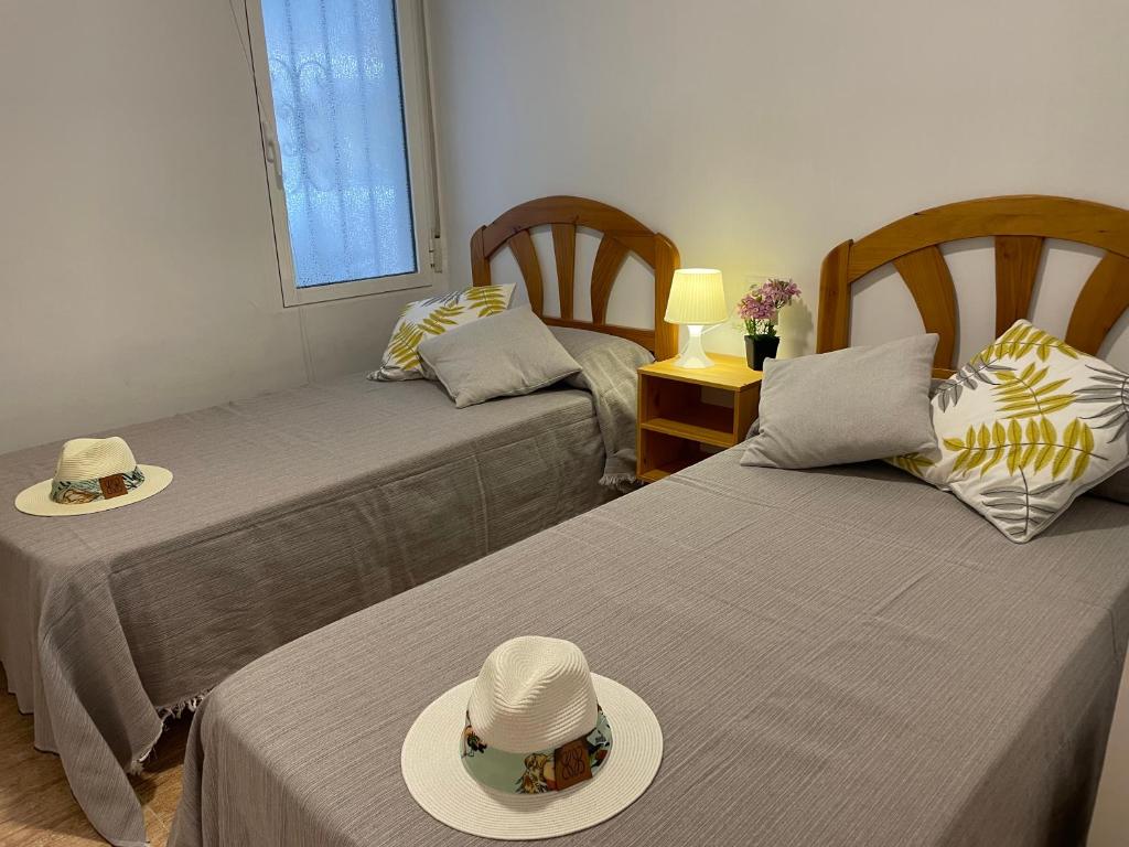 Apartamentos Vistalmar - Two-Bedroom Apartment With Terrace And Sea View
