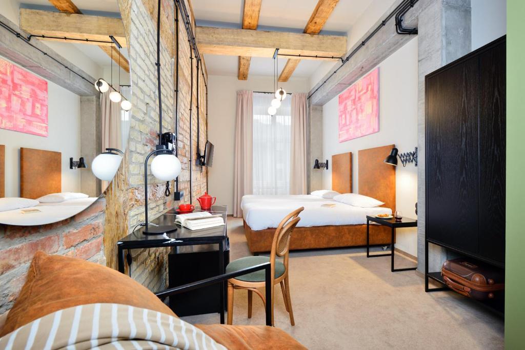 
Deluxe Double or Twin Room
