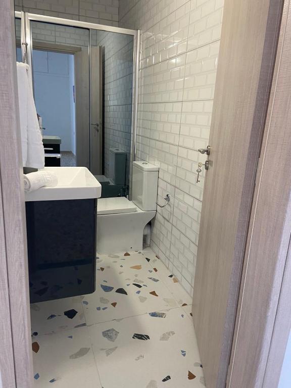 Paola’s apartments near Athens Airport - 19