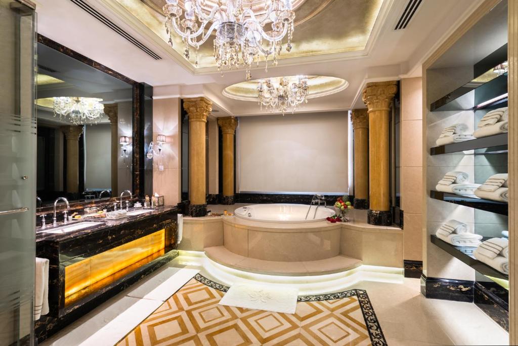 جناح جونيور - KINGDOM TOWER VIEW , 1 KING BED