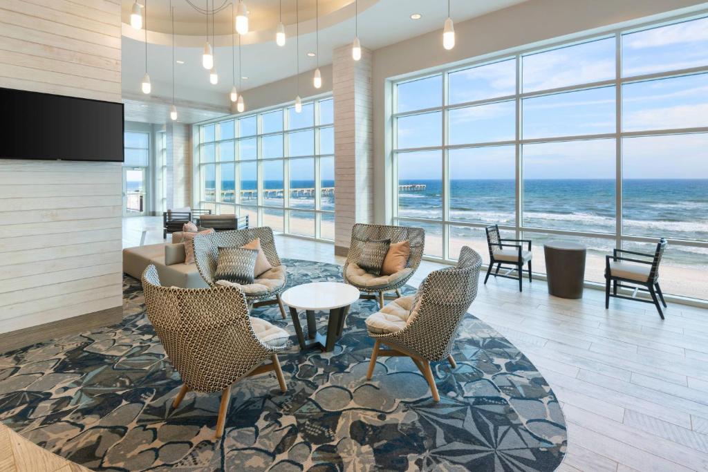 SpringHill Suites by Marriott Panama City Beach Beachfront photo