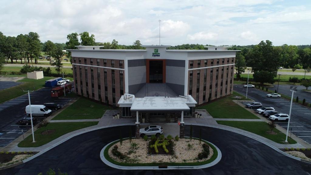 Holiday Inn Express - Rocky Mount - Sports Center by IHG photo