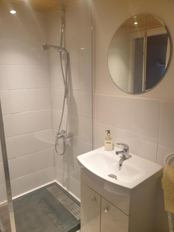 Zdjęcie z galerii obiektu Apartman Diana w mieście Boldogkőváralja