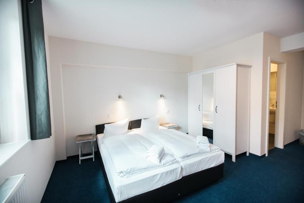 Arcade Hotel & Hostel Hamburg - Resim 35