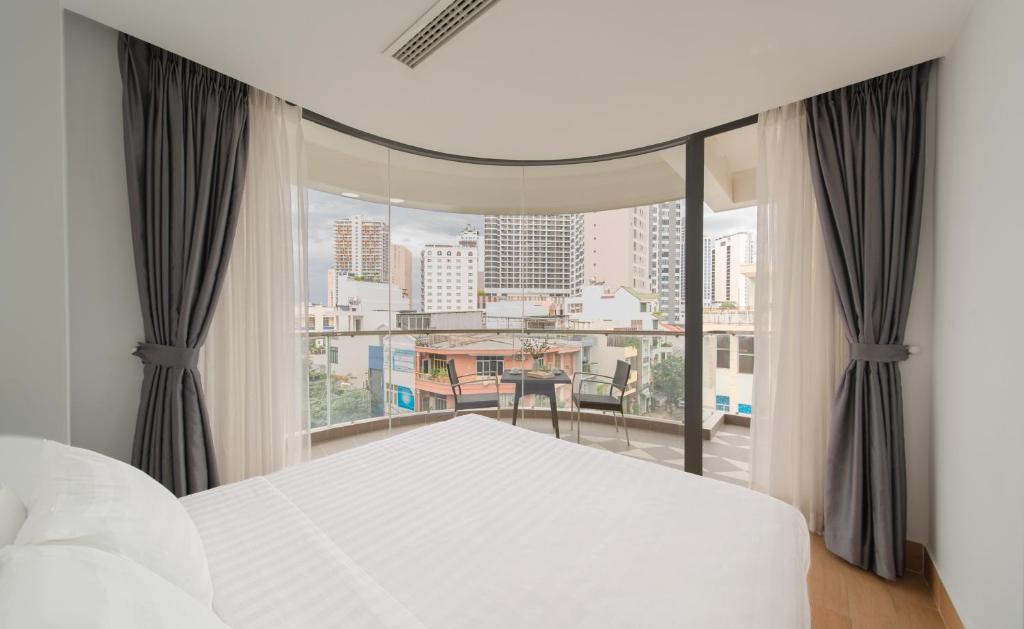 Căn Hộ 2 Phòng Ngủ Có Ban Công