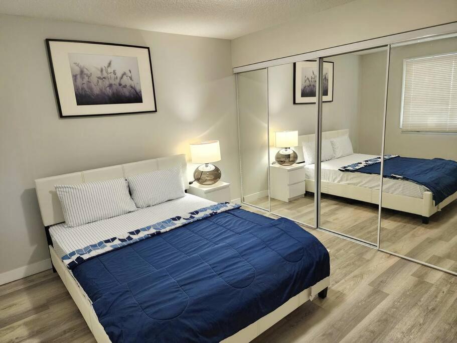 Cozy entire suite on Jasper Avenue, Edmonton (updated prices 2024)