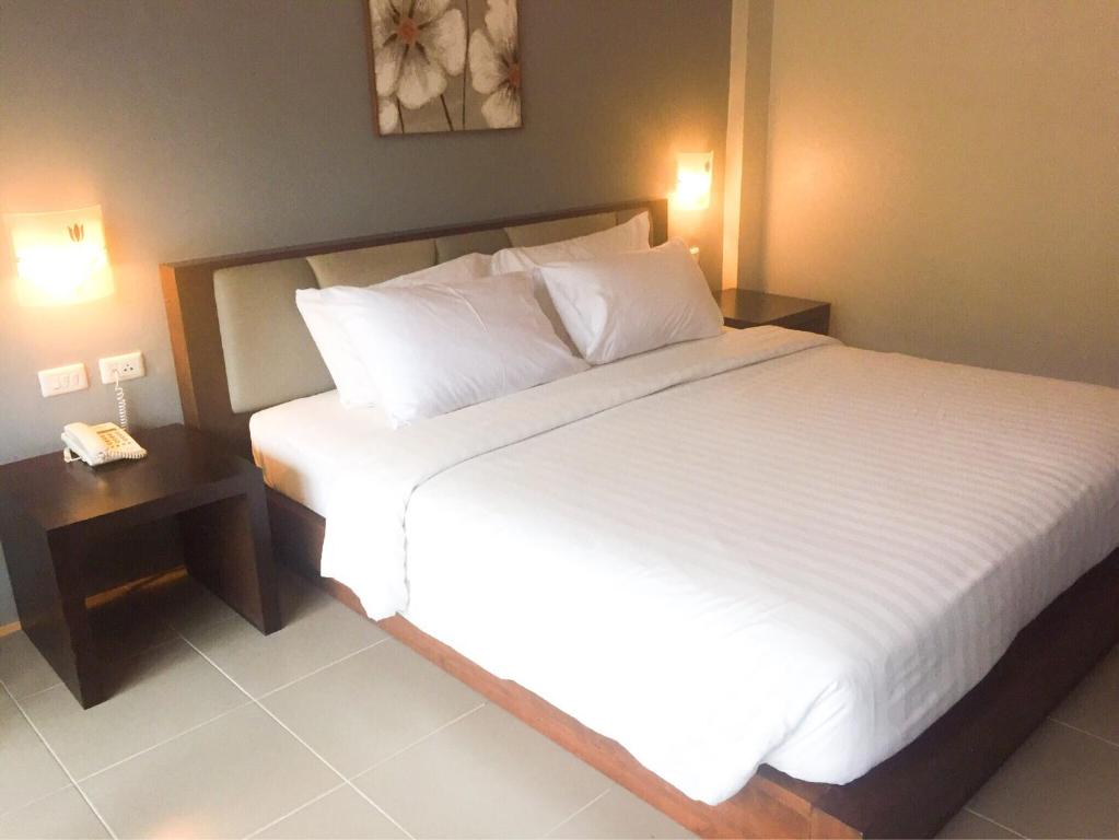 Postel nebo postele na pokoji v ubytování Aonang Eco Inn Krabi