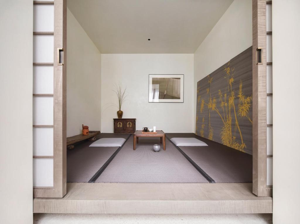 Tableround Hotel Chengdu - Camera Familiare Con Bagno