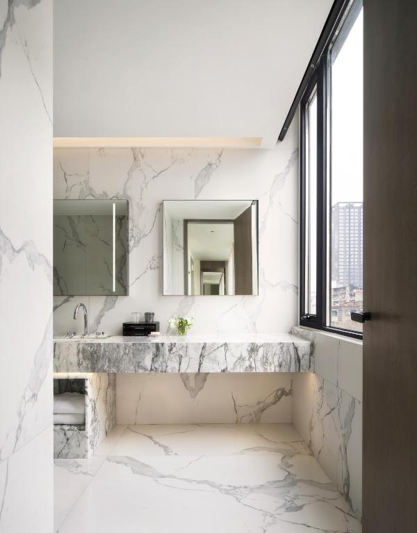 Tableround Hotel Chengdu - Queen Suite Con Vasca Idromassaggio