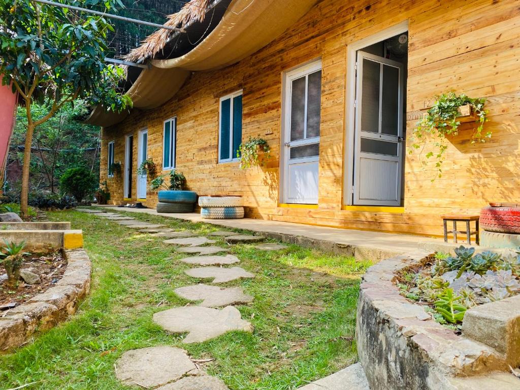 Zahrada ubytování Mộc House