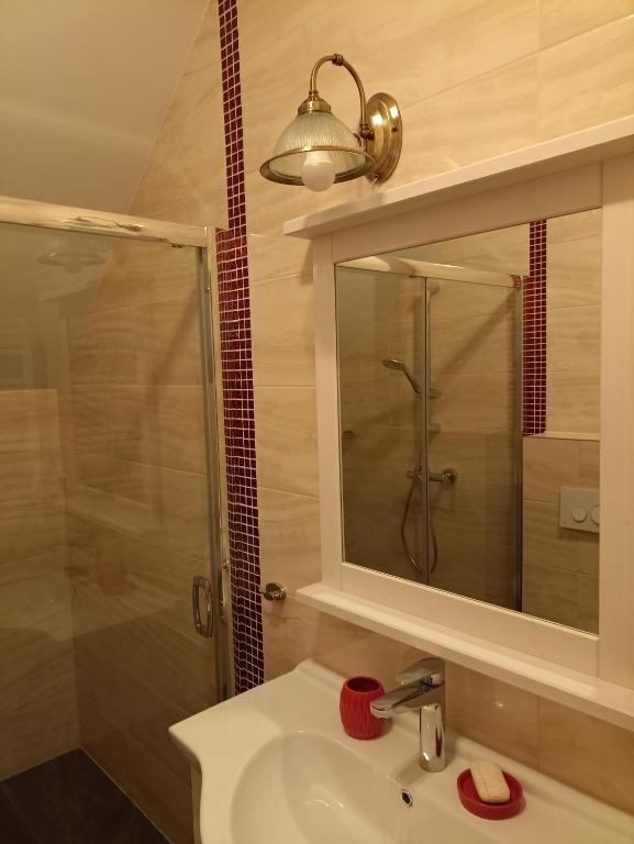 Kúpeľňa v ubytovaní Dom Dobre Miejsce
