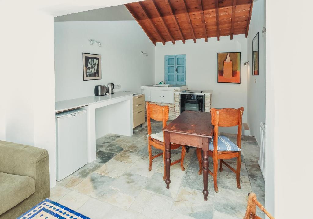 Posezení v ubytování Archondia House - Holiday Apartments With Pool