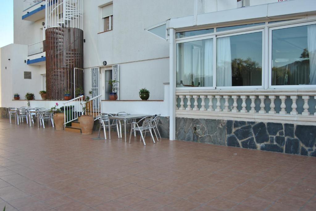 Hotel Montana, Roses – Updated 2023 Prices