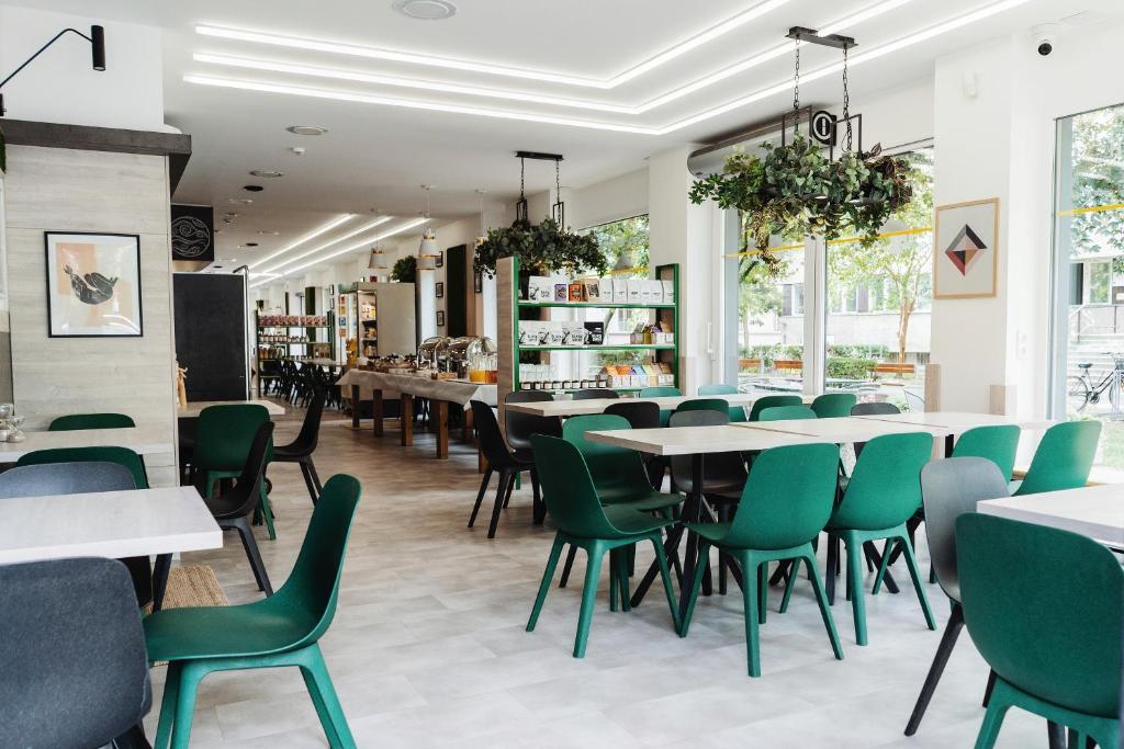 RIVA Szeged - Resim 32