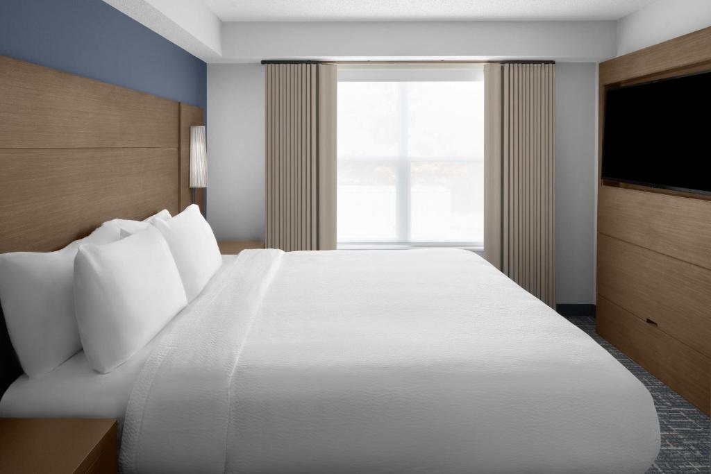 Residence Inn by Marriott Holland photo