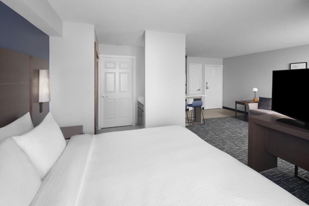 Residence Inn by Marriott Holland photo