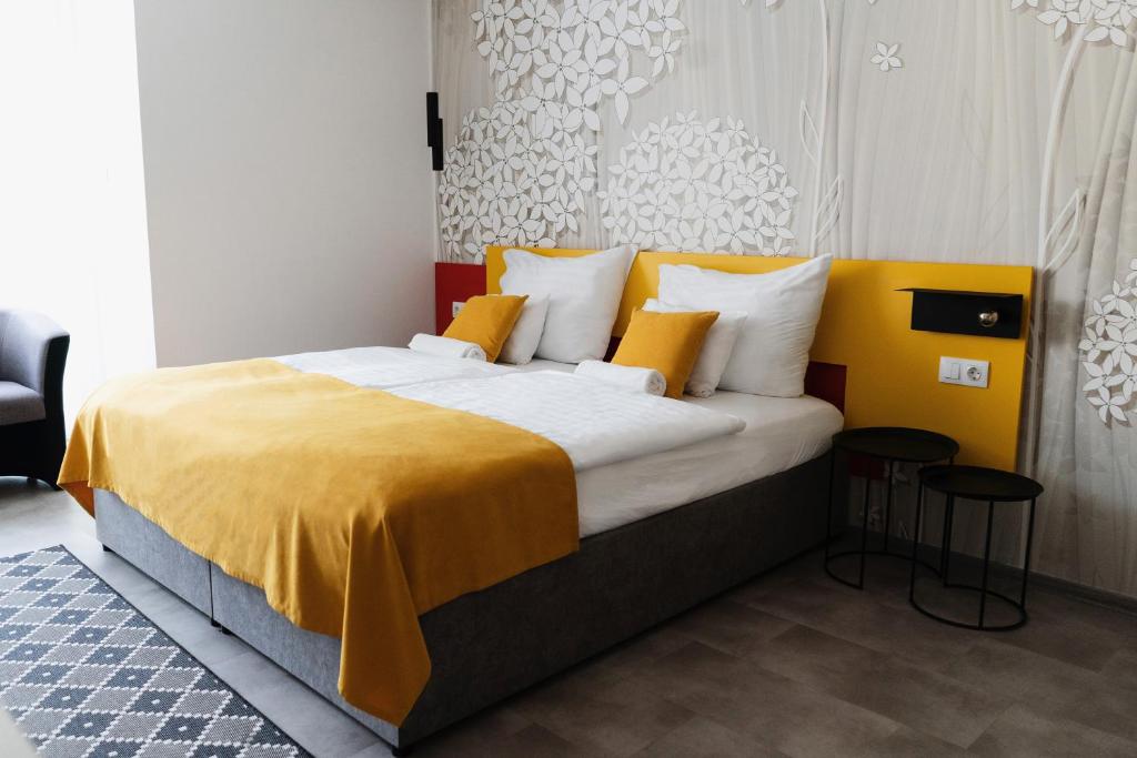 RIVA Szeged - Resim 2