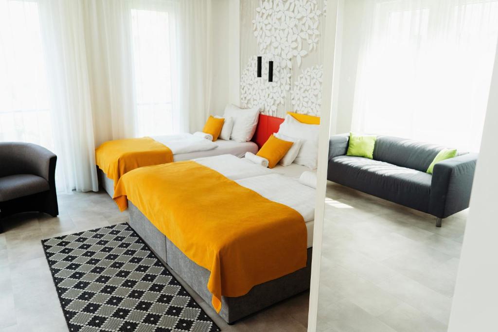 RIVA Szeged - Resim 5