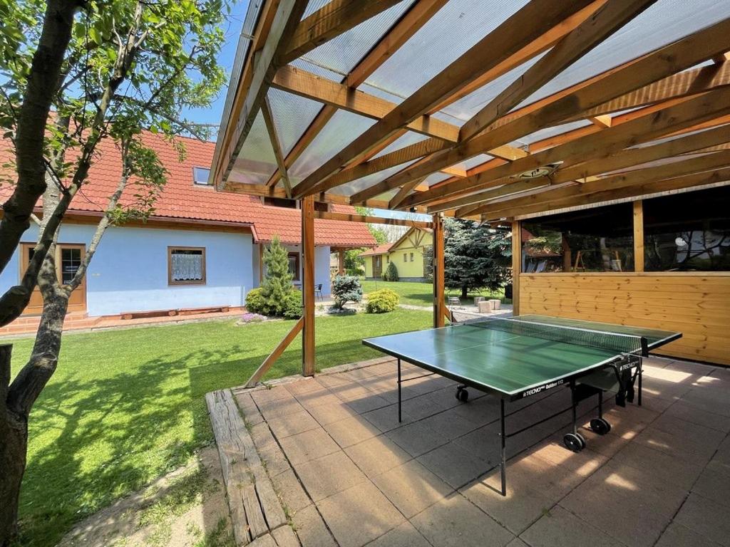 Stolní tenis v ubytování KAPINA sk - Dom Marko nebo okolí