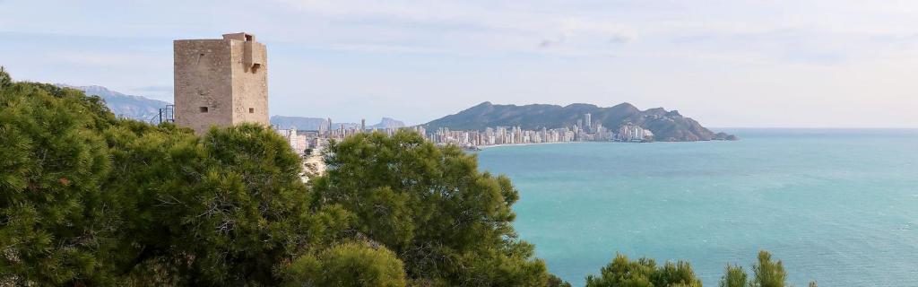 Apartamento recién reformado en Cala de Finestrat, Benidorm ...