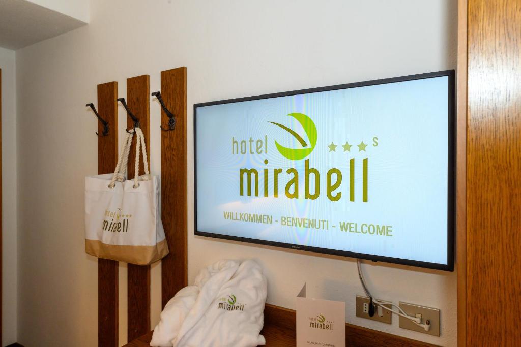 Certifikát, hodnocení, plakát nebo jiný dokument vystavený v ubytování Hotel Mirabell