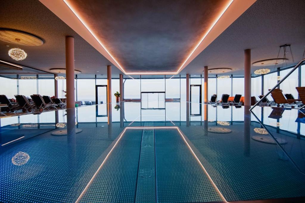 Bazén v ubytování Hotel Schachner nebo v jeho okolí