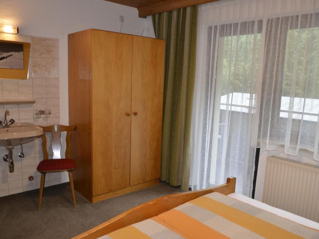 Posteľ alebo postele v izbe v ubytovaní Apartment Sabine by Interhome